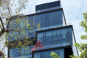 Tour A Union Square West Duplex Penthouse With Glitzy Interiors