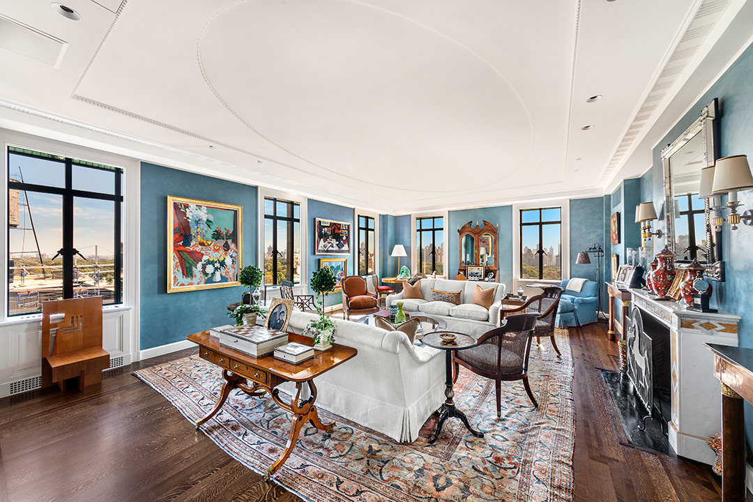 146 Central Park West Apartment Living Room