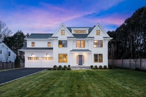 Chic Westport Home Serves Up Colonial Style With A Contemporary Twist For Under 2m