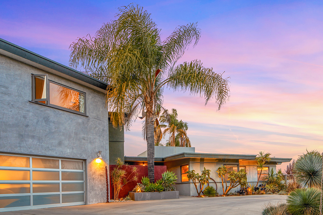 Grammy Award Winning Composer Lists Chic Midcentury Modern In Hollywood Hills Exterior