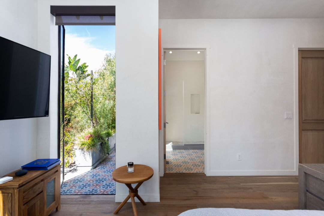 Kim Gordon Marina Del Rey Home Hall