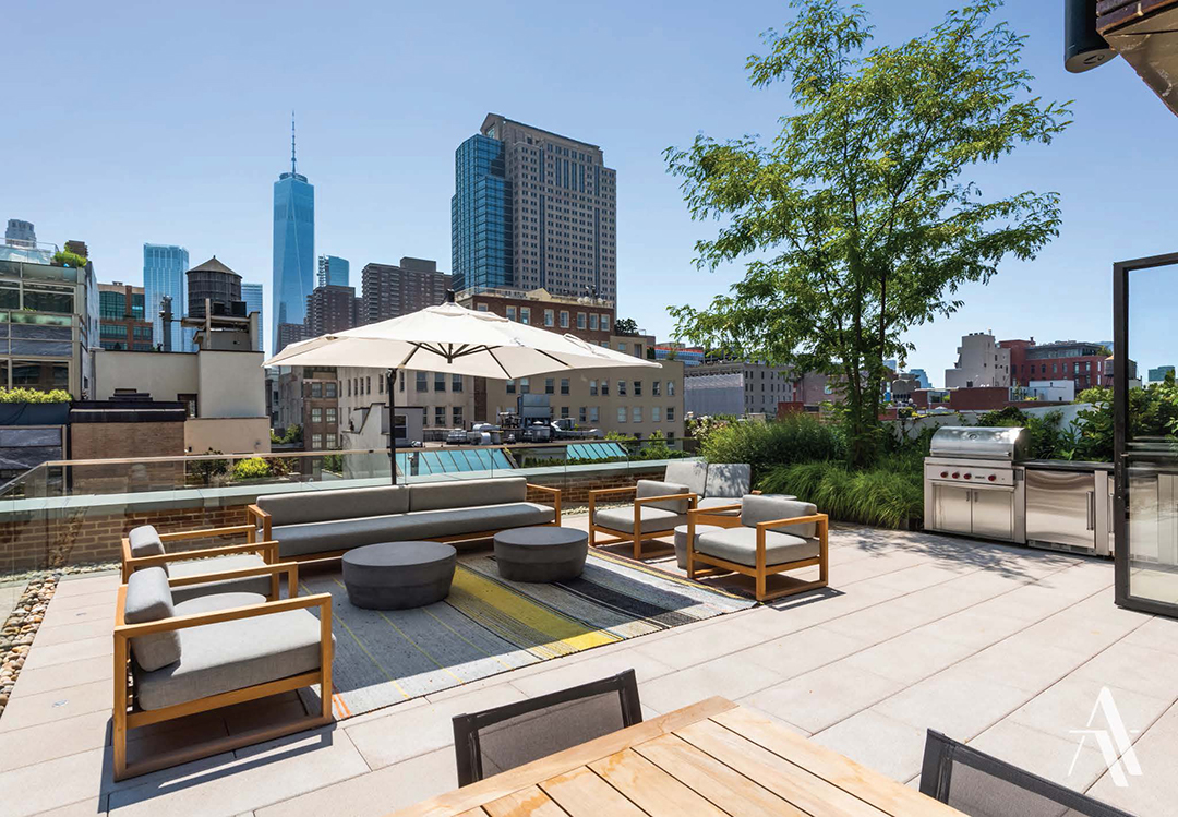 Penthouse At 443 Greenwich Recently Rented By The Weeknd Lists For 27 5m Terrace