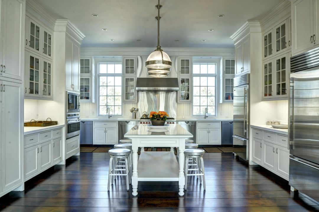 Southampton Shingled Home Kitchen