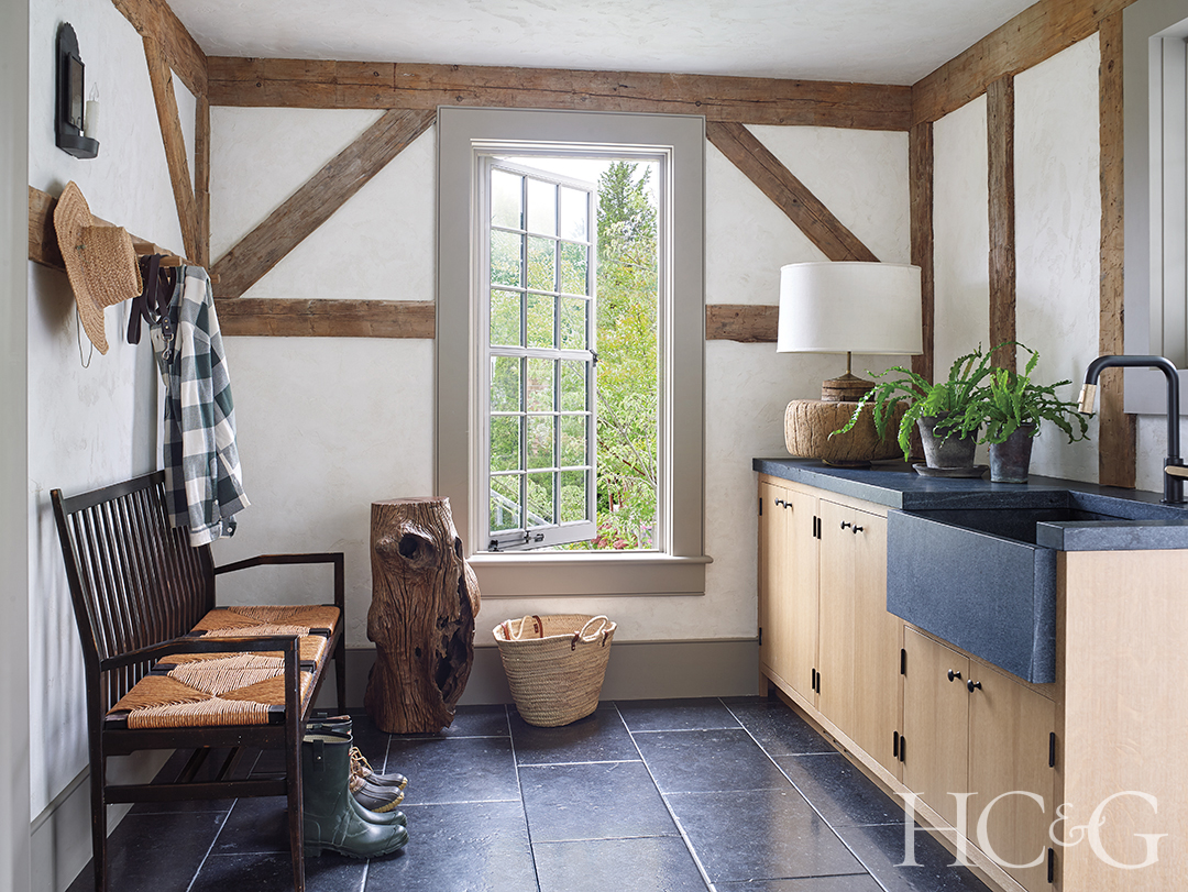 A big window lets light into the mudroom.