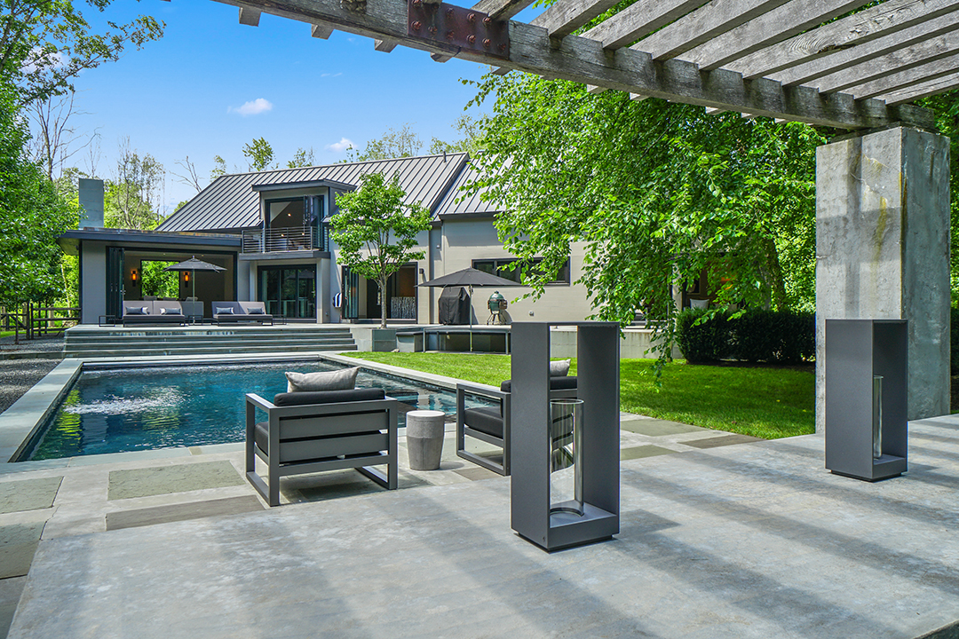 Modern Redding Home With Impressive Views Asks 3m Pool Cabana