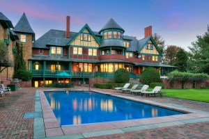 Fanciful Queen Anne Style Mansion Lists For 9 5m In Fairfield Ct