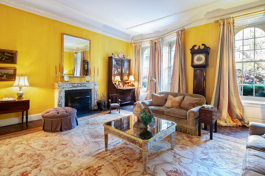 Upper East Side Childhood Home Of Gwyneth Paltrow Lists For 15 5m Formal