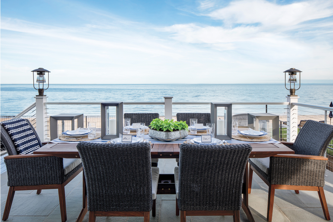 A Single Style Home Glimmers On The Coast