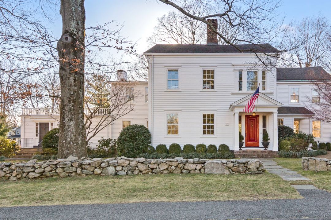 Rings End Road Darien Colonial Exterior