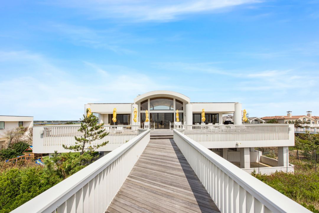 Quogue Village Hamptons Oceanfront Contemporary Beach Walkway