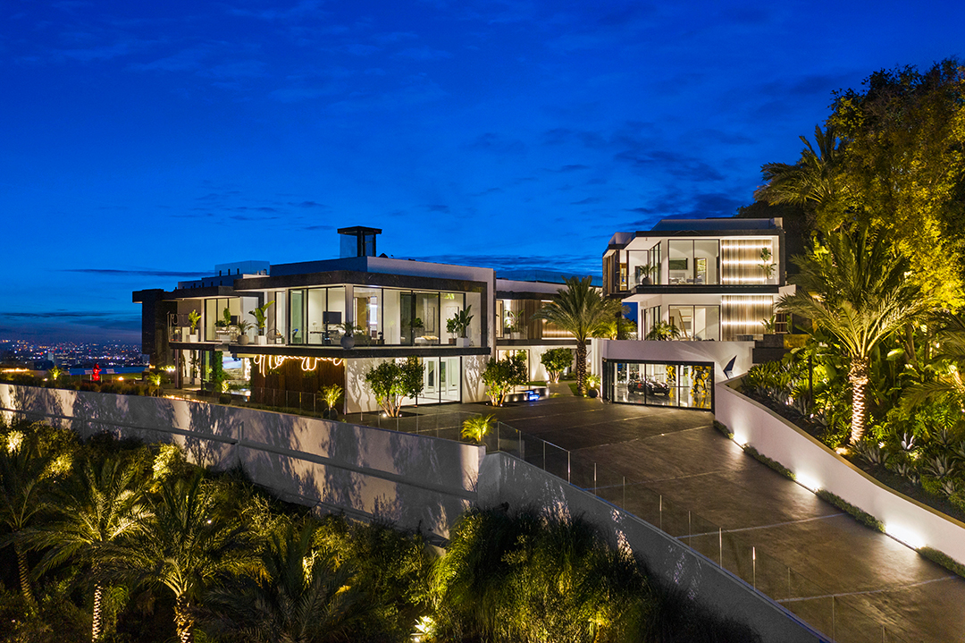 Plastic Surgeon Asks A Precise 87 777m For Bel Air Mansion Joe