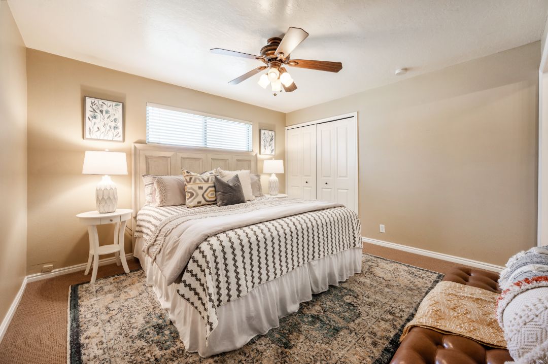 Robert Redford Lists Utah Horse Whisper Ranch Bedroom