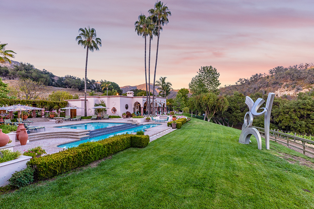 La Hotelier Wants 38m For 180 Acre Malibu Estate Lush With Vineyards Story