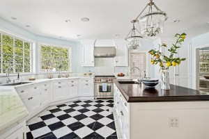 Gwyneth Paltrow Los Angeles Childhood Home Kitchen