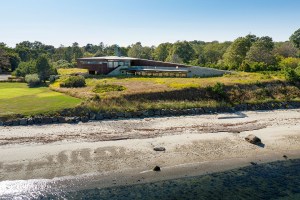 World Renowned Architect William Pedersens Shelter Island Home Asks 7m Exterior