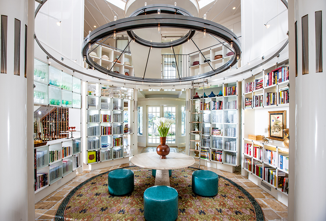 Explore A Waterfront Architectural Beauty In Old Greenwich Listed For 6 5m Library