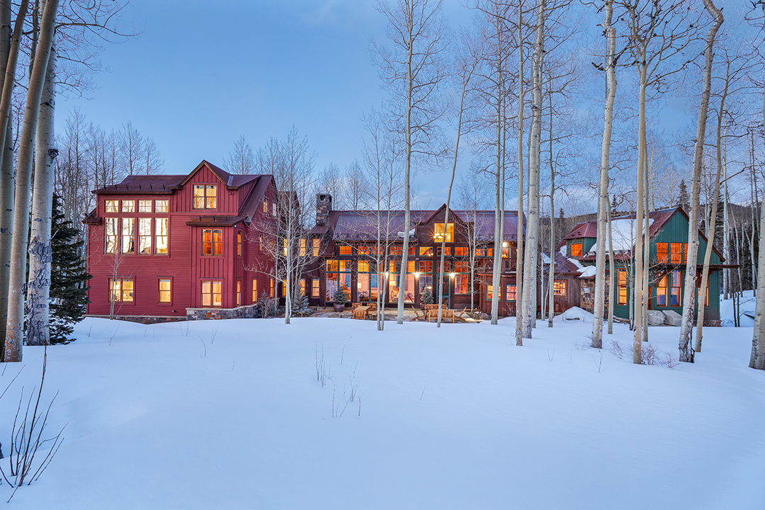 Jerry Seinfeld Finds A Buyer For His 26 Acre Telluride Retreat Davidomarlow 2021 02 10 Fandel Seinfeld1369