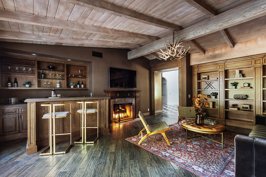 Kyle Richards And Mauricio Umansky Finally Part Ways With Revamped Bel Air Home Home Bar C