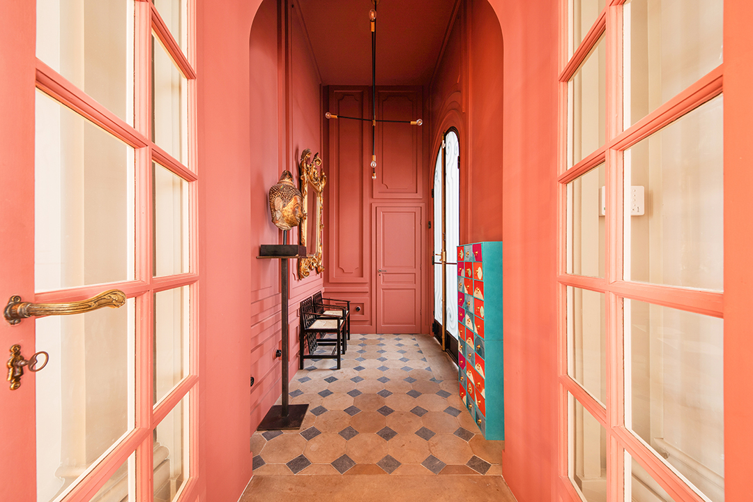 Whimsical Fabulously French Apartment In Paris 8th Arrondissement Asks 3 75m 2