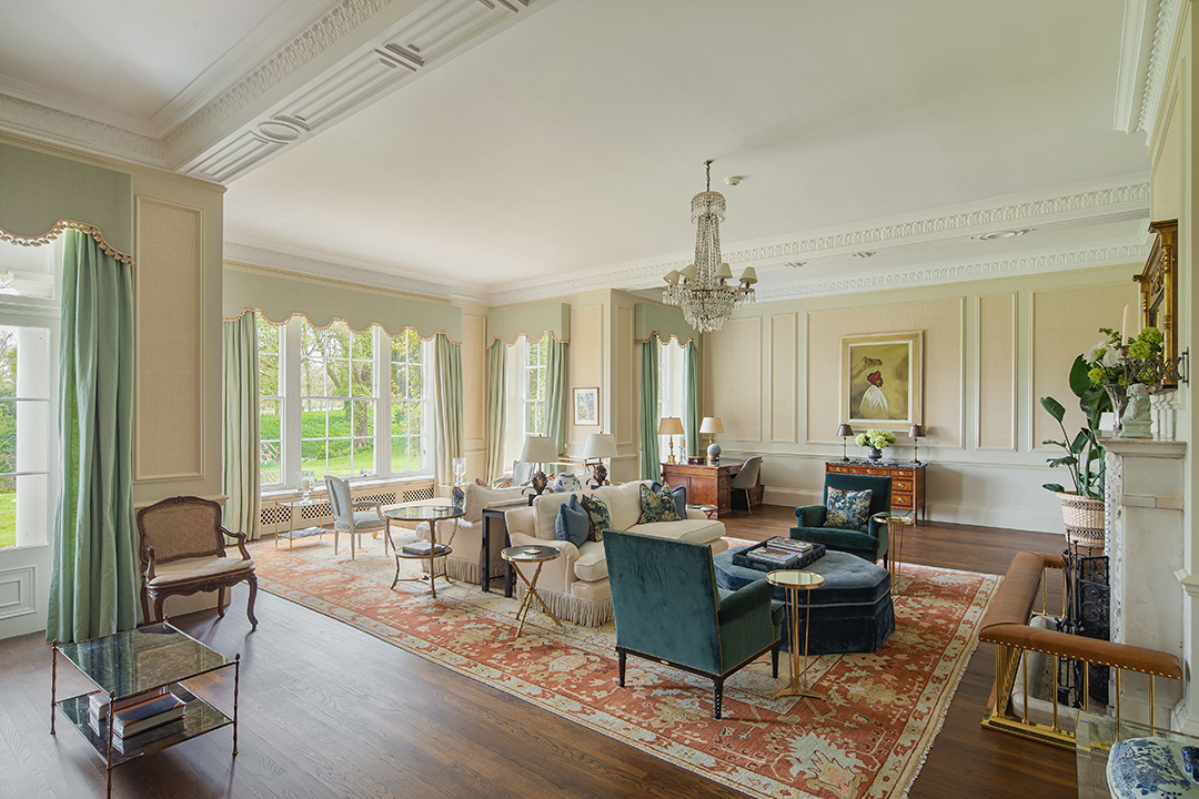 A Magical Manor On 733 Acres Of English Countryside Lists For 15m Hextonint Hr 006