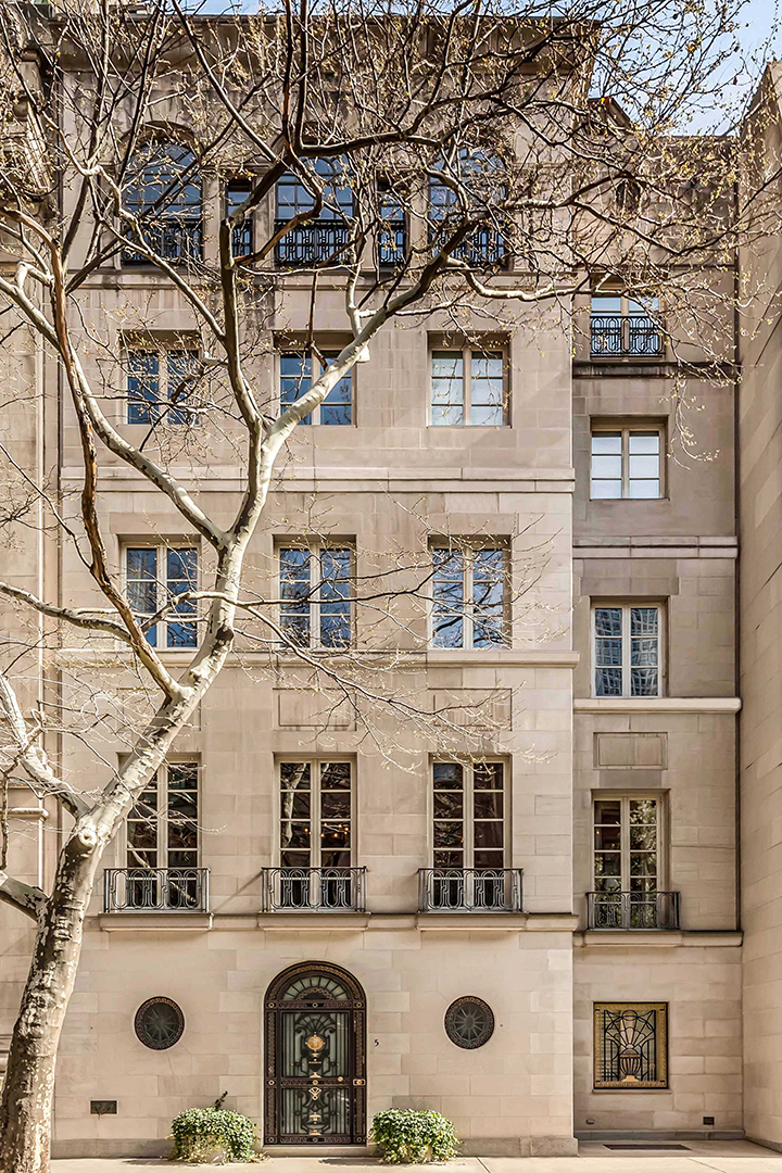 Upper East Side Mansion Gianni Versace Once Owned And Transformed Lists For 70m Eitan Gamliely
