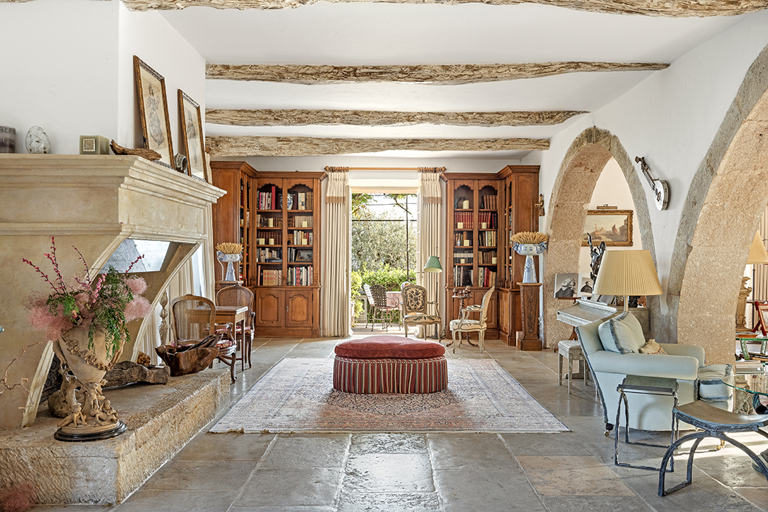A Romantic Estate With Grounds By The Legendary Jean Mus Lists In Cannes Backcountry C