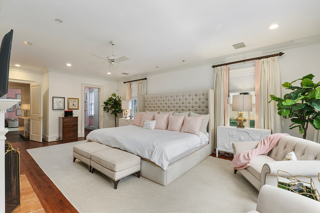 Mariah Carey Puts Her Traditional And Grand Atlanta Estate On The Market V