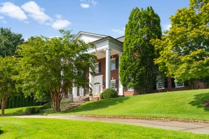 Mariah Carey Puts Her Traditional And Grand Atlanta Estate On The Market I