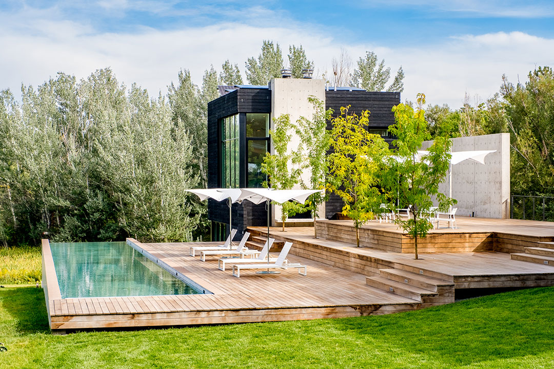 4001 E Quincy Avenue 34