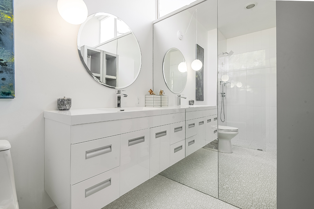 Frank Sinatras Famous Former Hilltop Midcentury Modern Has A New Price22