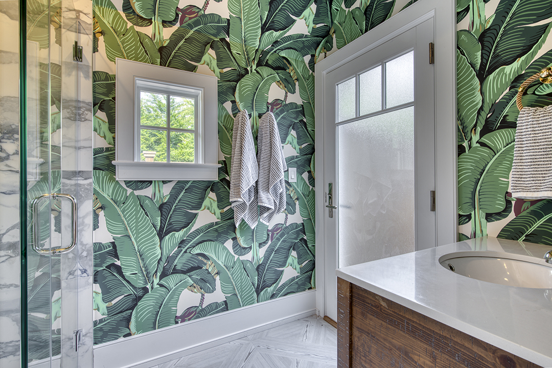 68 Egypt Ln Eh Pool House Bath