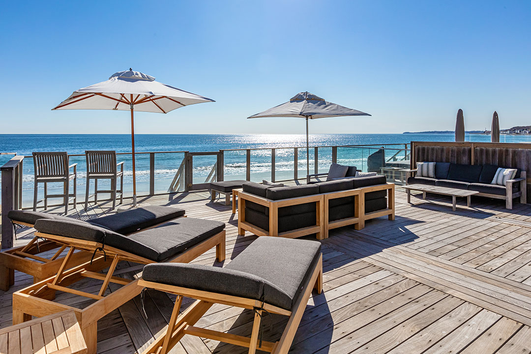 Malibu Colony Sundeck