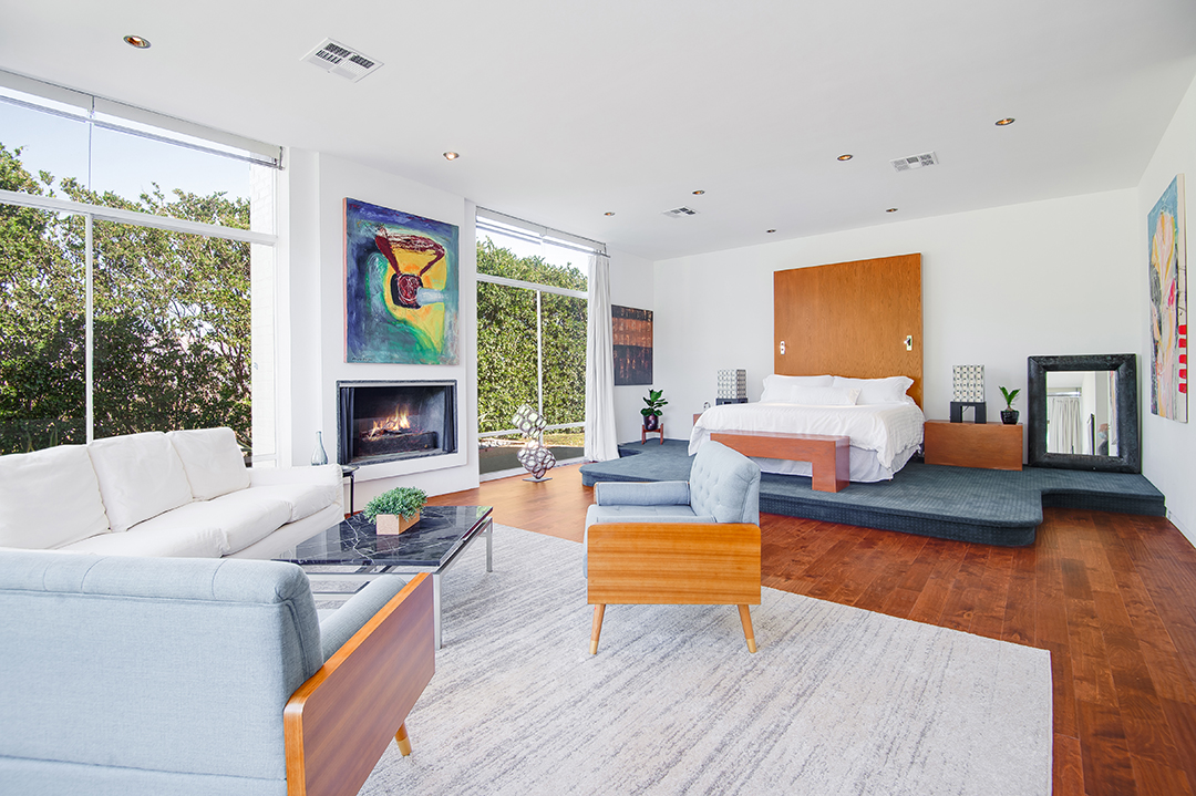 Frank Sinatras Famous Former Hilltop Midcentury Modern Has A New Price24