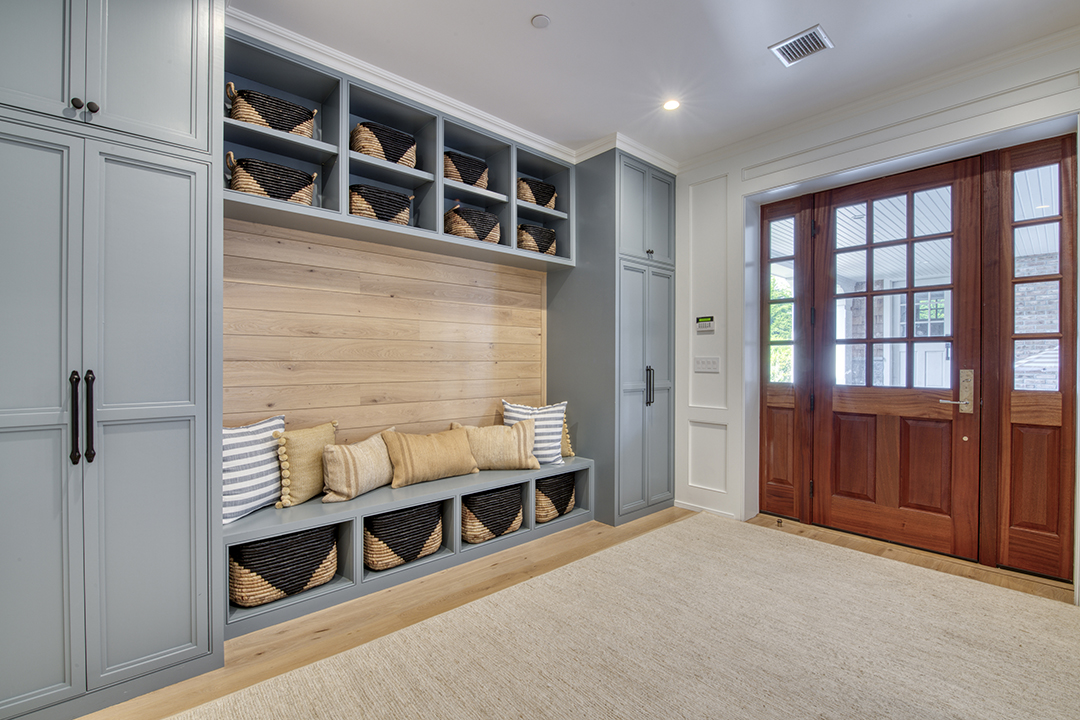 68 Egypt Ln Eh Lower Level Entry