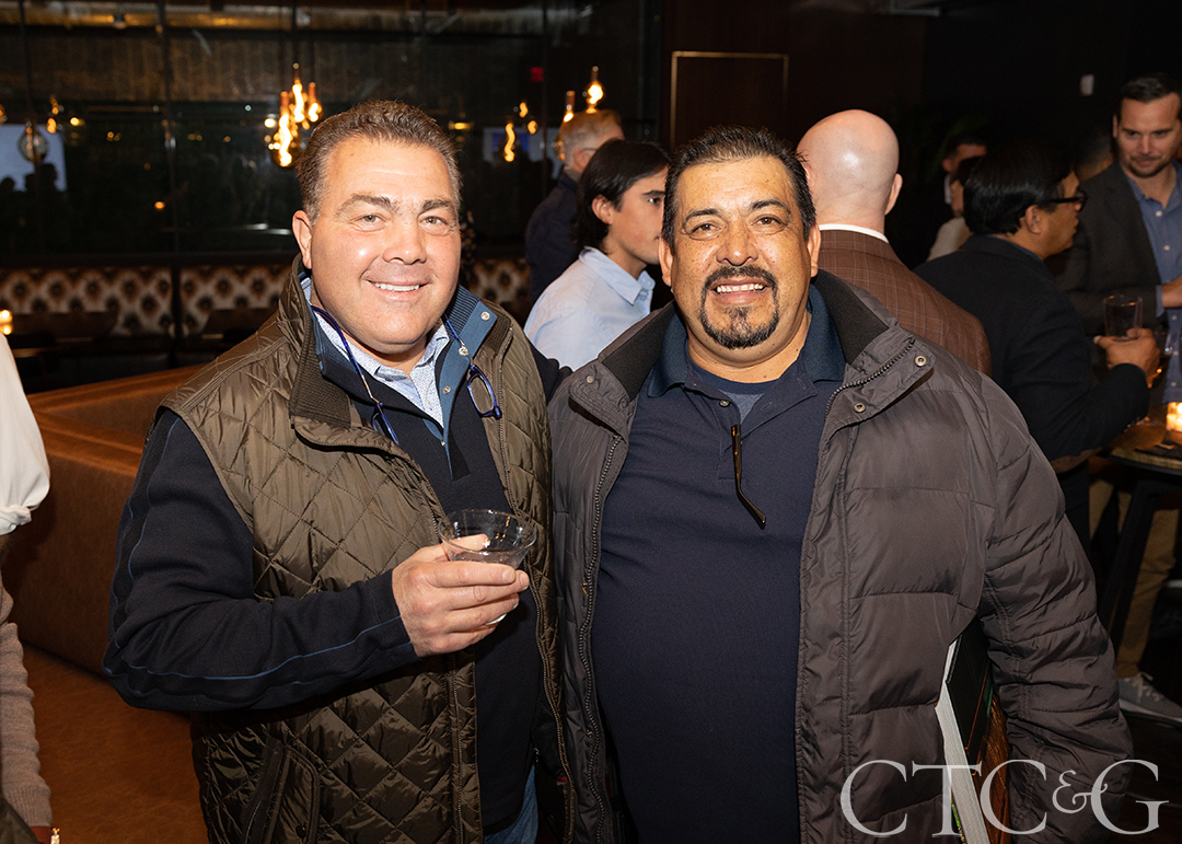 Ed5a3470mikececijuanesquivel