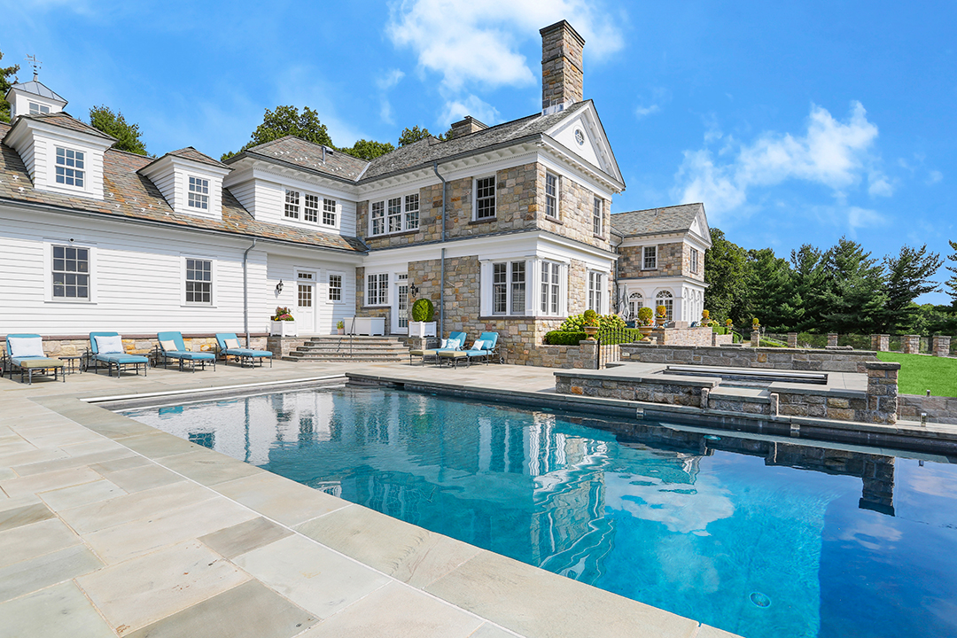 Inside A Greenwich Home On The Market Thats Primed For Elegant Holiday Hosting Z