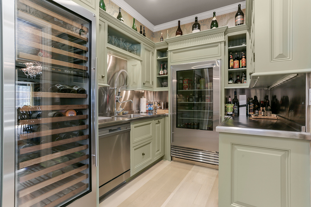 Inside A Greenwich Home On The Market Thats Primed For Elegant Holiday Hosting K