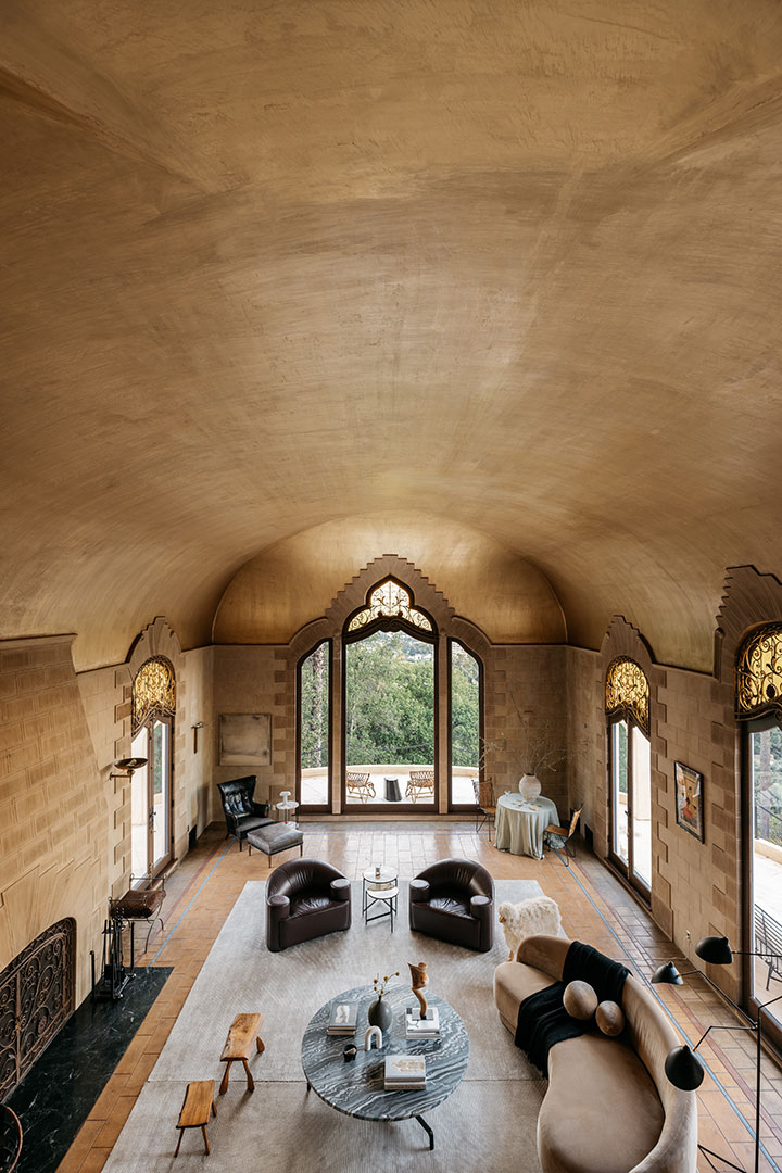 Red Hot Chili Peppers Living Room From Above