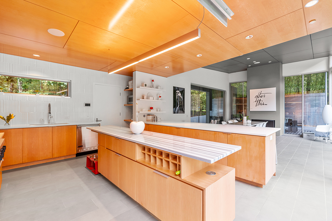 A Modern Sagaponack Sanctuary Hits The Market For The First Time Asking 5m N