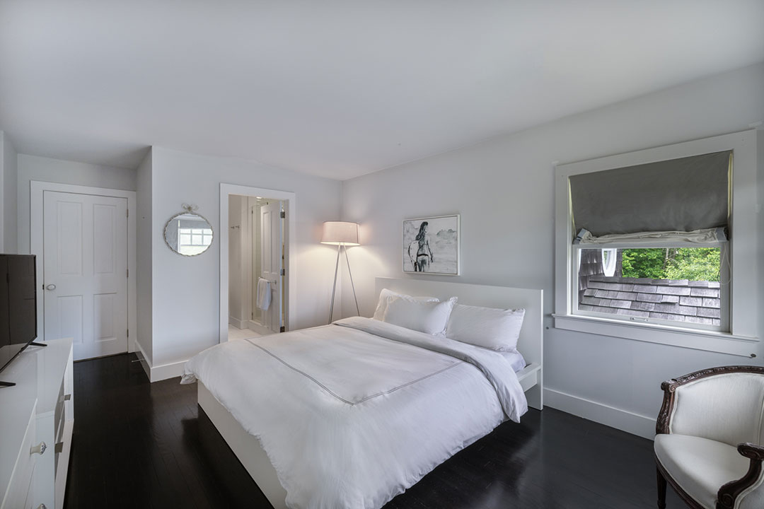 Jill Stuart Hamptons Guest Room