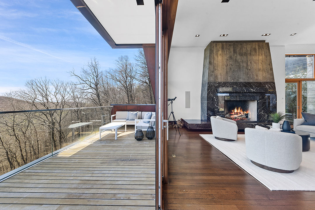 Garrison Retreat Indoor Outdoor Living 4