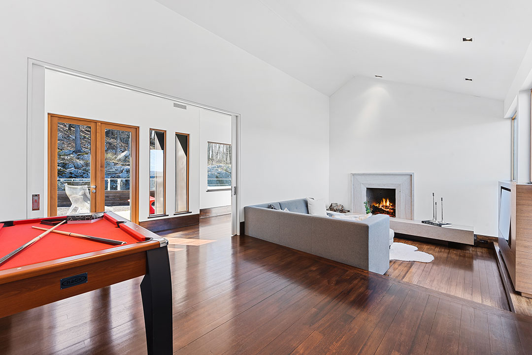 Garrison Retreat Lounge Room