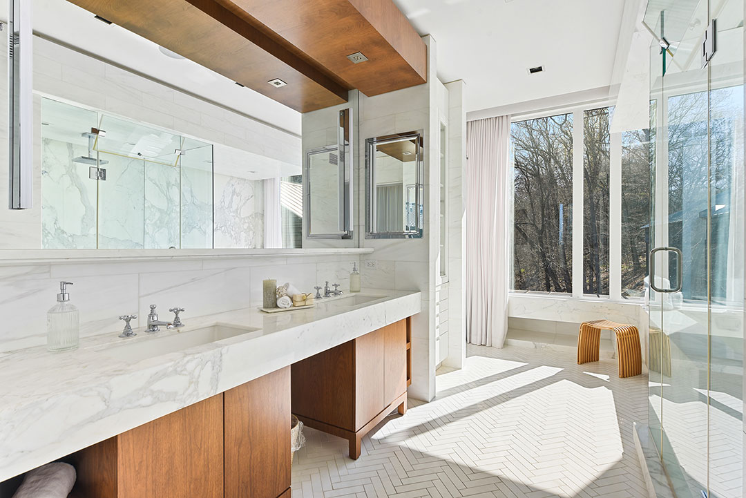 Garrison Retreat Primary Bath