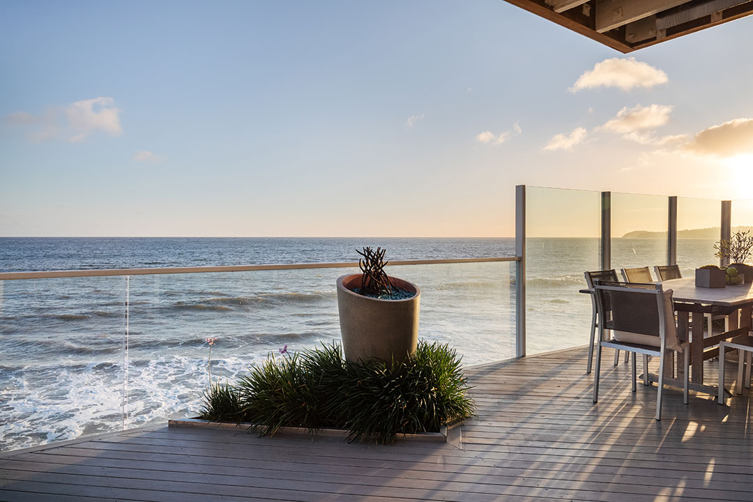 Robert Dinero Heat House Malibu Sunset Outdoor Dining Table