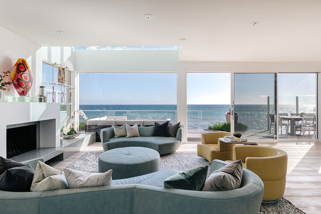 Robert Dinero Heat House Malibu Living Room