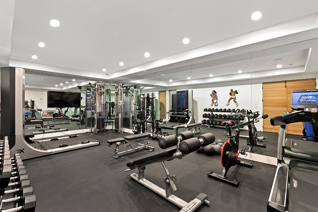 Nfl Star Jalen Ramsey Lists 14m Hidden Hills Oasis Amidst Move To The Miami Dolphins W