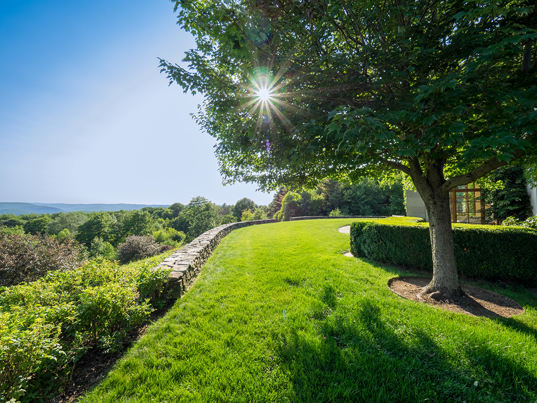 Tour A Lovely Litchfield County Estate With 1000 Rolling Acres And A 11 3m Price Tag Ww