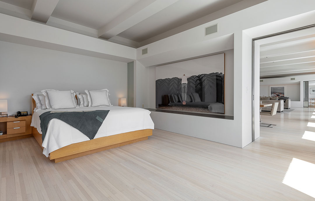 12 Charles Gwathmey Bedroom