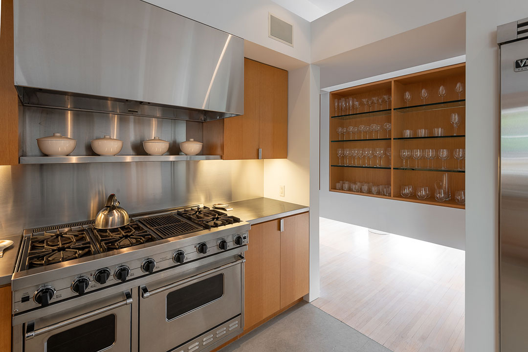 5 Charles Gwathmey Kitchen