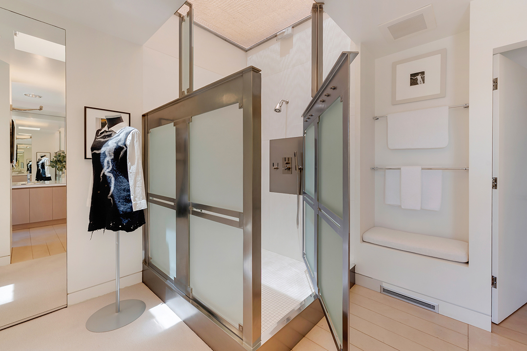 Late Collector Chara Schreyers Masterpiece Of A Home Dubbed Art House Asks 8 3m 83 Mt Tiburon Mls 69 Of 145